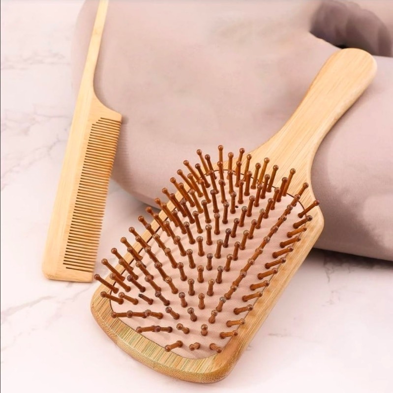 lot 5111024 image: RUseeN 2 PCS Bamboo Hair Brush Set, Massages Scalp Anti-Static Hair Detangle, Lightweight, 100% Natural Bamboo Comb Paddle Detangling Hairbrush for Women Men DryCurlyThickThinStraight Hair Kit - Retail $9