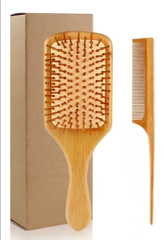 lot 5113030 image: 2 Pcs Bamboo Hair Brushes Set for Women Paddle Brush Lightweight Massage Hair Brush Bamboo Bristles Anti Static for Homeless Women Men Kids Massage Scalp Styling Curly Long Hair (Natural) - Retail $12