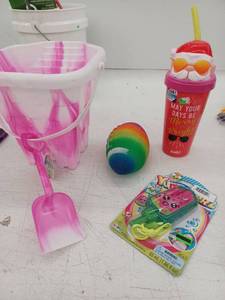 lot 12825 image: Kids Toy Bundle