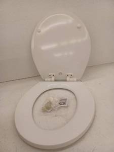lot 12832 image: White Bemis Toilet Seat with Soft Close Hinges