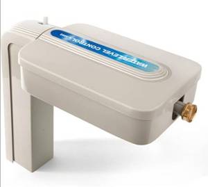 lot 45963 image: Automatic Pool Filler, Automatic Pool Water Leveler, Pool Auto Filler - Retail $50