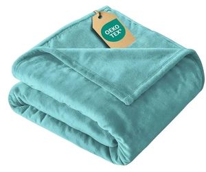 lot 45968 image: Ultra Soft Fleece Blanket Queen Size - Flannel Fleece Luxury Queen Blanket - Lightweight for Couch Bed Chair - Thick, Warm & Breathable - All Season Cozy Fuzzy Anti-Static Microplush Bedding, Turquoise - Retail $34