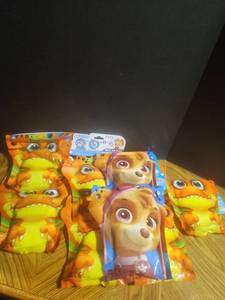 lot 99 image: 9 Bags of Glove A Bubbles
