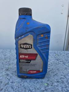 lot 114 image: Super Tech ATF4 Automatic Transmission Fluid 1 Quart - Unopeneded