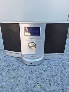 lot 125 image: ACCURIAN Table Top HD Radio - Radio Only - No Remote or Power Cord