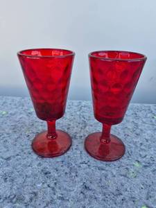 lot 129 image: Red Glass Goblets Set of 2