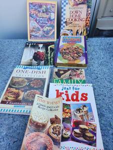 lot 151 image: Mixed Cookbook Collection Bundle