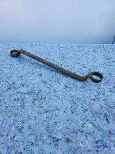 lot 161 image: Wrought Iron Bar with Loop Ends