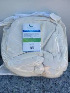 lot 176 image: Dream Hoodie Memory Foam Travel Neck Pillow with Hood