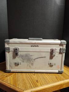 lot 209 image: Sony Professional Audio Equipment Flight Case