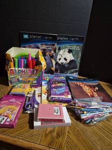 lot 228 image: Childrens Art and Learning Activity Bundle