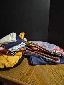 lot 237 image: Mixed Fabric Lot Bundle Various Patterns and Colors