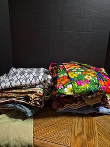 lot 240 image: Vintage Mixed Fabric Bundle Collection - See All Pictures