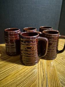 lot 248 image: Brown Glazed Ceramic Coffee Mug Set