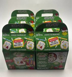 lot 176 image: Dr. Seuss The Grinch Cookie Coloring Kit Set