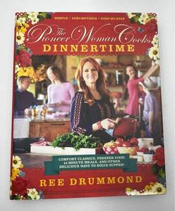 lot 246 image: The Pioneer Woman Cooks Dinnertime by Ree Drummond