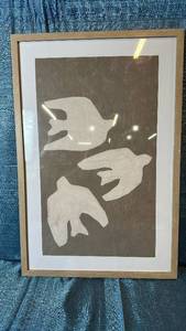lot 2038 image: Threshold Framed Under Plexi Wall Art 20x30.