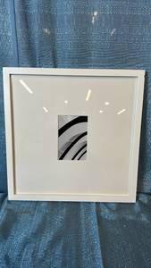 lot 2102 image: Threshold Thin White Gallery Frame 15x15 Matted To 4x6.