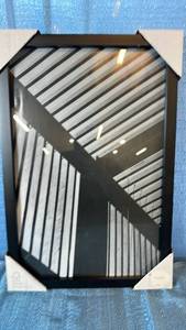 lot 2123 image: Threshold Thin Black Gallery Frame 11x17.