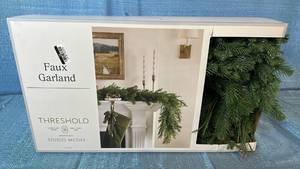 lot 2146 image: Threshold Faux Garland 6��.