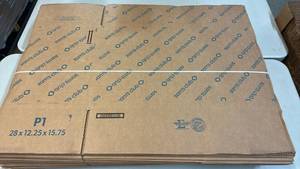lot 2152 image: ShippingMoving Boxes 28x12.25x15.75. Qty 25.