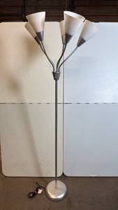 lot 8000 image: Modern 5-Light Gooseneck Floor Lamp with Adjustable Arms