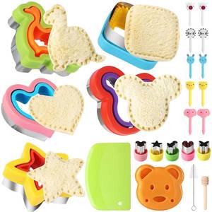 lot 8364 image: 24Pcs Sandwich Cutter and Sealer Set Bread Sandwich Cutter Pancake Maker Heart Square Dinosaur Start Shaper,etc (24)