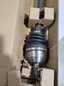 lot 5258 image: CV Axle Shaft