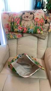 lot 40095 image: Easter Bunny Floral Print Fabric Throw Pillow Covers