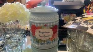 lot 40126 image: Pioneer Woman Happiness is Homemade Ceramic Cookie Jar with Floral Design