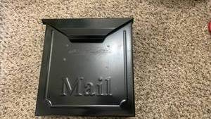 lot 40131 image: Black Metal Mailbox