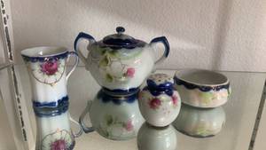 lot 40136 image: Hand-Painted Floral Porcelain Tea Set