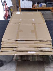 lot 1343 image: 5 PACK 22x15x12in Moving Boxes