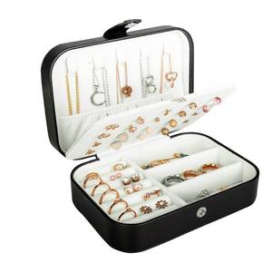 lot 18065 image: Hatori Travel Jewelry Box, PU Leather Small Jewelry Organizer for Women Girls, Portable Mini Travel Case Display Storage Holder Boxes for Stud Earrings, Rings, Necklaces, Bracelets.