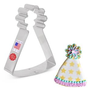 lot 12443 image: Ann Clark BirthdayParty Hat Cookie Cutter, 4 Made in USA