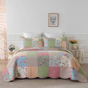 lot 1551 image: YAYIDAY Quilts Queen Size Patchwork Bedspread Set - 100percent Cotton Reversible Breathable Floral Quilted Quilt with Pillow Shams Fit All Season