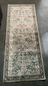 lot 11946 image: Persian Style Floral Runner Rug 5ft x 2ft
