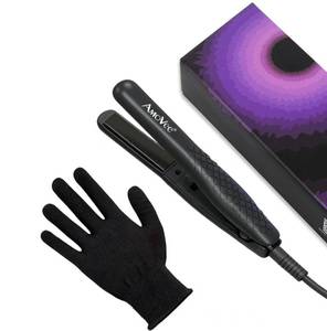 lot 16462 image: Mini Flat Iron, 0.7 Inch Mini Hair Straightener, Small Flat Iron for Short Hair,Curls Bangs, Dual Voltage Travel Hair StraightenerBlack