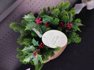 lot 18214 image: UV resistant Christmas Arrangement in Bowl with Holly and Pine