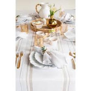 lot 4255 image: Solino Home French Linen Table Runner