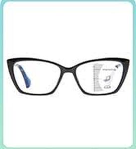 lot 6398 image: Liansan Designer Eyeglasses with Case