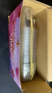 lot 9931 image: Valentines Day Clear Plastic Disposable Cups Set