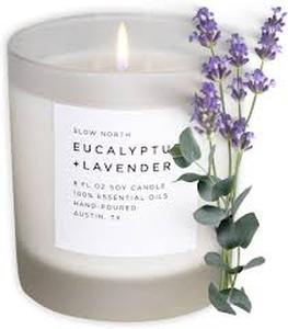 lot 4322 image: Lavender Eucalyptus Scent Soy Wax Candle