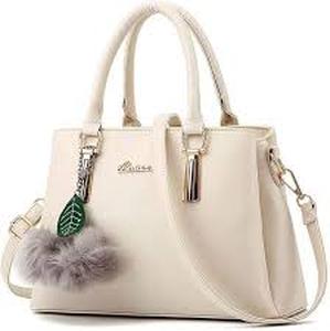 lot 12374 image: Duentbea Designer Handbag Cream White Leather (One Handle Is broken)