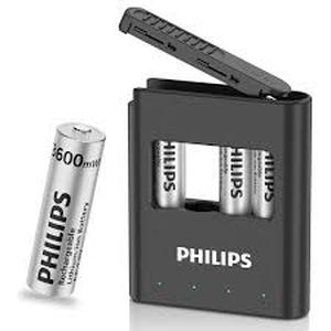lot 16344 image: Philips Battery Charger with 4 Rechargeable Batteries