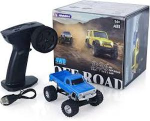 lot 18002 image: AWD 1036 RC Off-Road Car with Pulling Tires