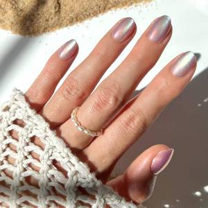 lot 6283 image: Glamnetic Press On Nails - Oyster Fake Nails  Short Oval Cat Eye Fake Nails with a Velvet Pearlescent Finish, Salon Quality Summer Nails  15 Sizes - 30 Nail Kit with Glue