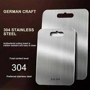 lot 4415 image: Cutting boards