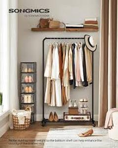 lot 19486 image: Clothes Rack HCR05B1