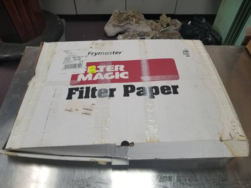 lot 1220 image: Box of Frymaster Filter Paper